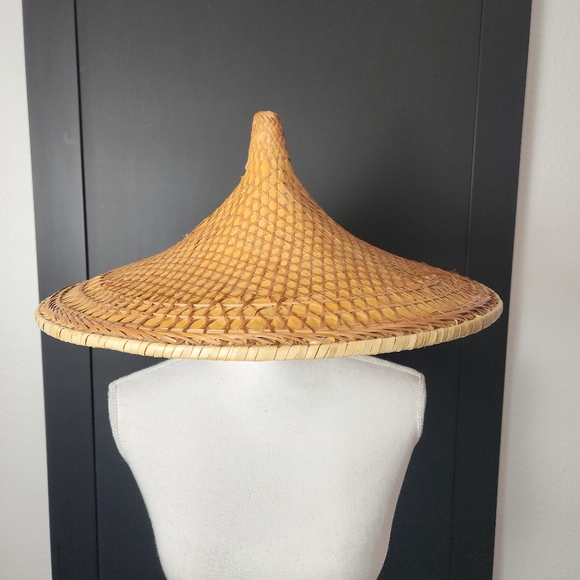 Vintage Asian Conical Rattan Leaf Rickshaw Coolie Hat Cantonese Chinese Handmade - Picture 2 of 12